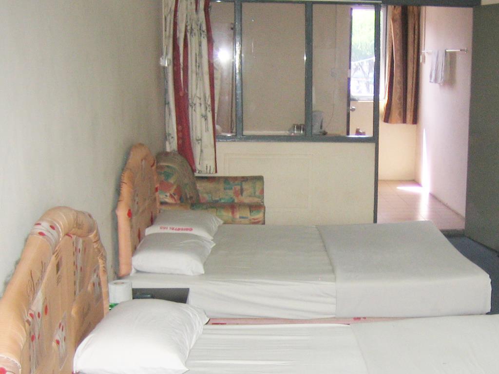 Oriental Inn Kuching Buitenkant foto
