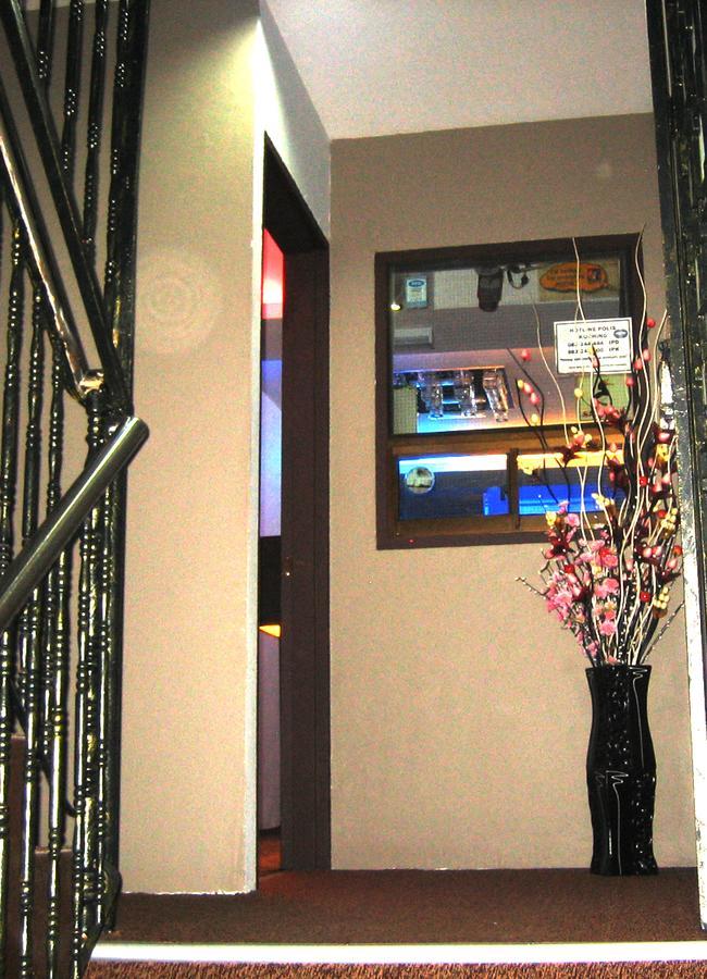 Oriental Inn Kuching Buitenkant foto
